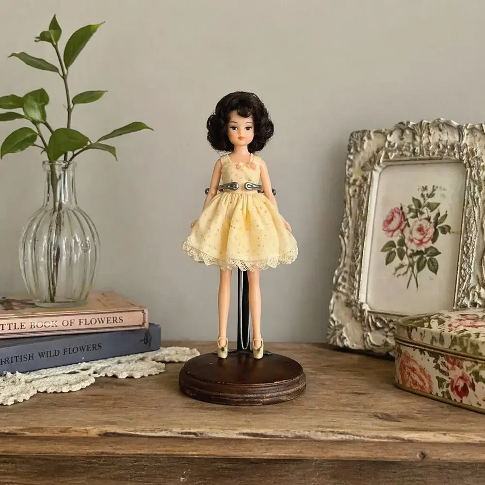 Vintage 80s Dynasty Doll Stand Wood Base Metal Holder 8” Taiwan